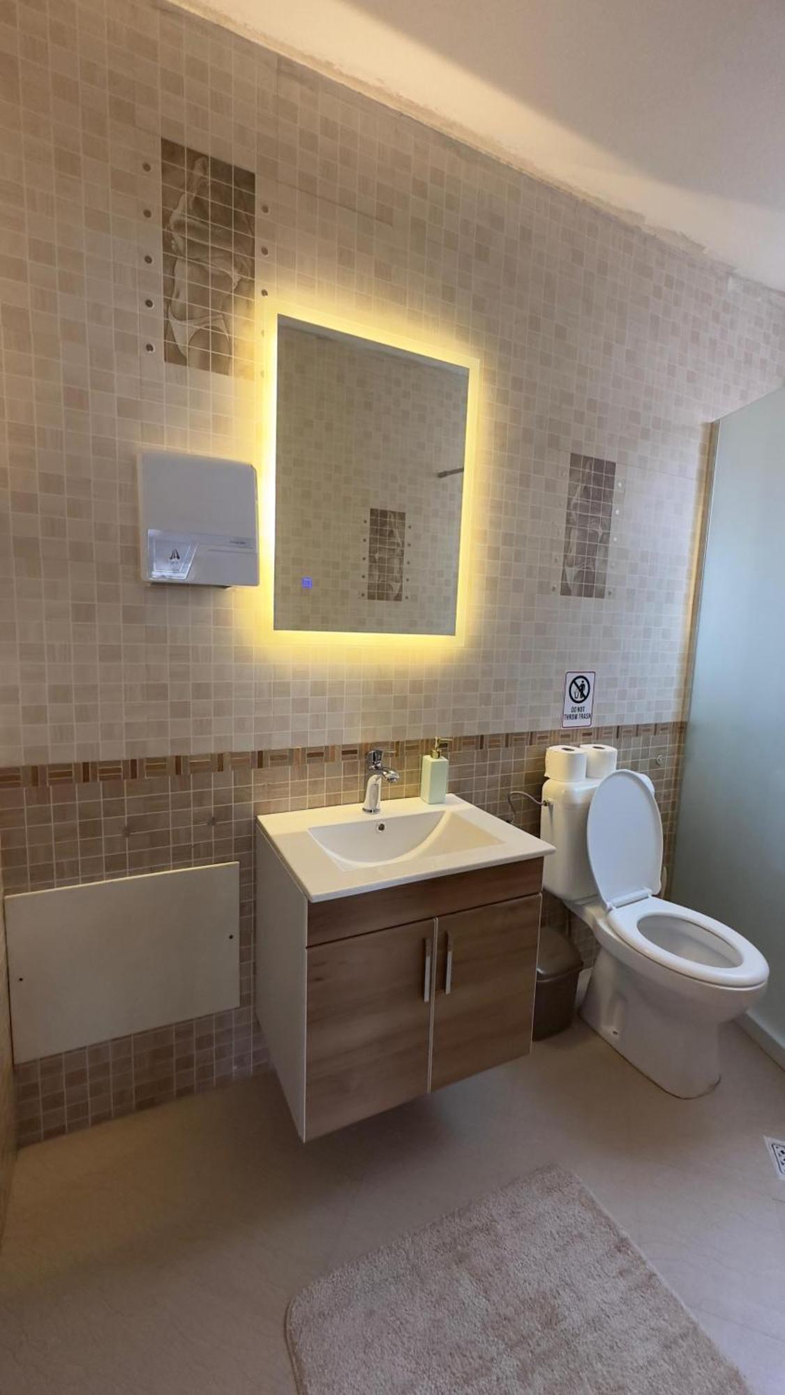 Coral Apartments พริสตีนา ภายนอก รูปภาพ